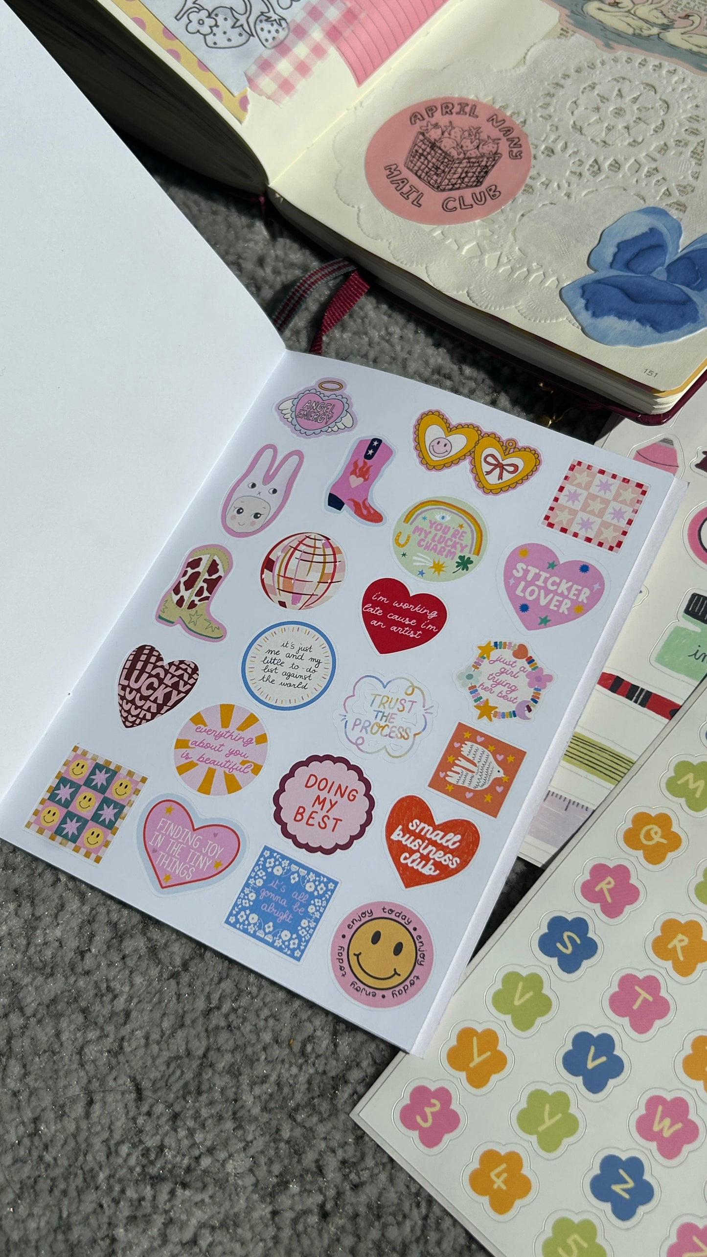 🍎 Sticker Lover Mini Book 🍎