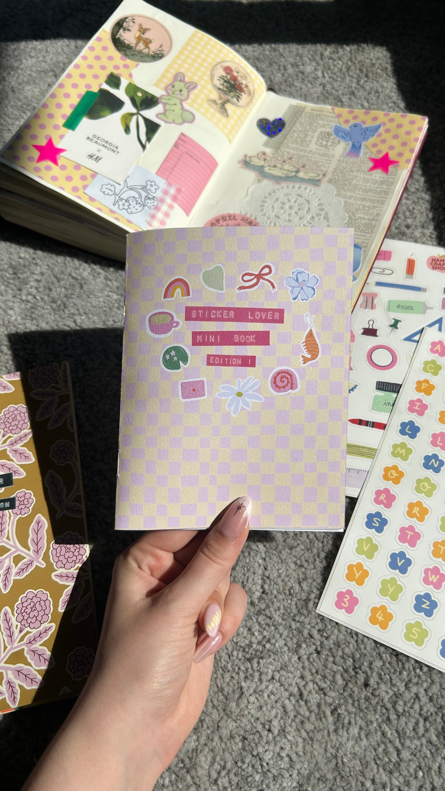 🍎 Sticker Lover Mini Book 🍎