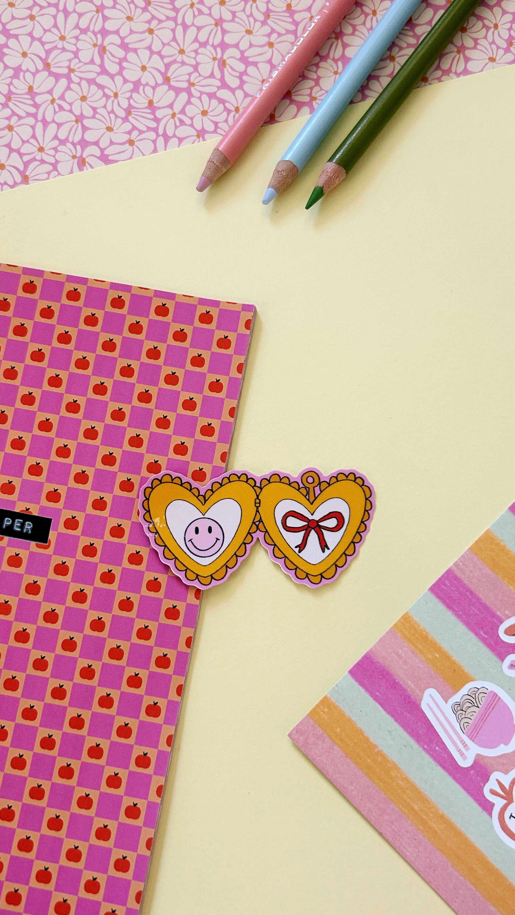 Pendant sticker