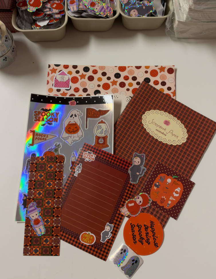 Kit d’octobre Nany Junk Club : papiers et autocollants Halloween, citrouille et chauves-souris
