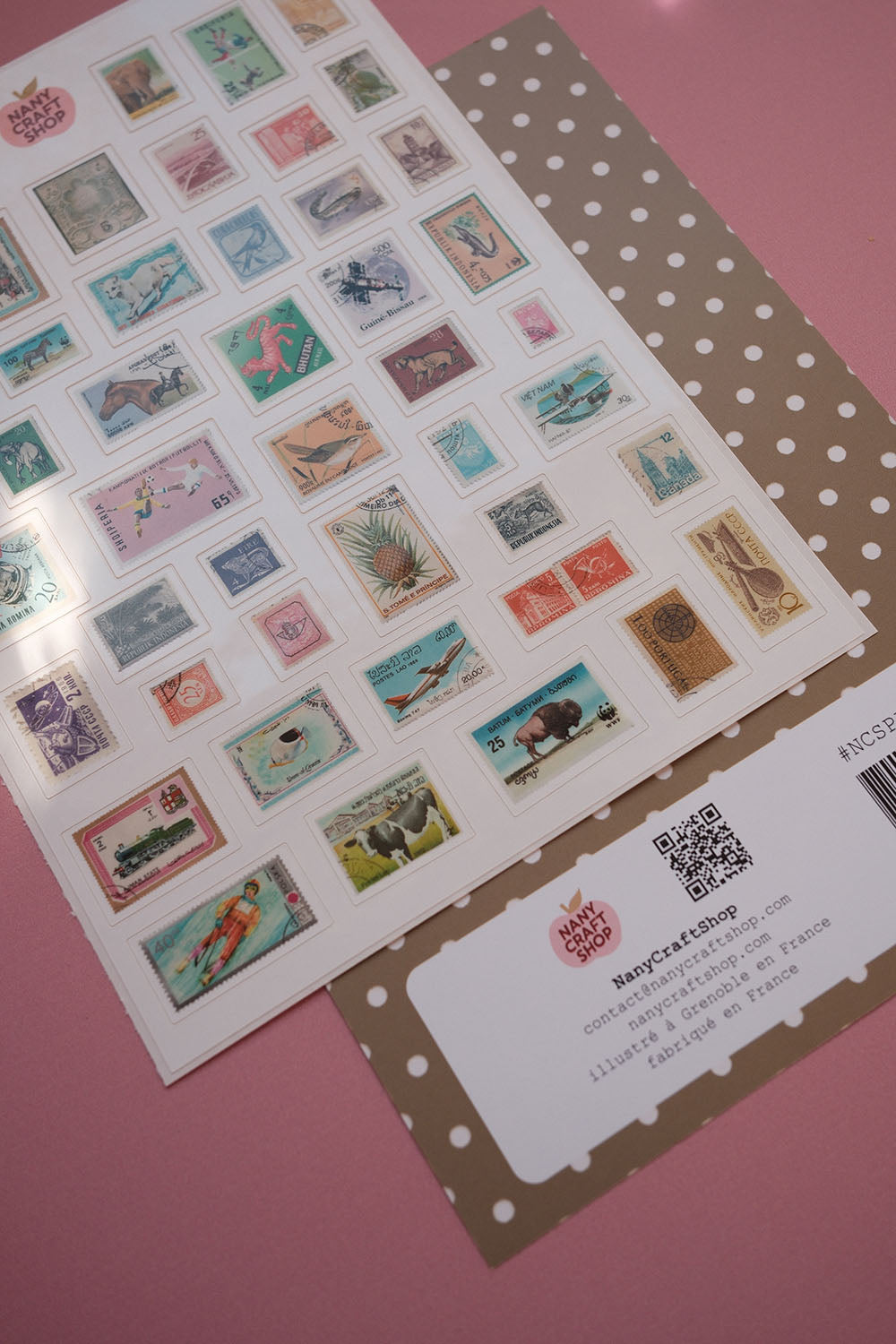 Planche stickers Timbres réalistes A5