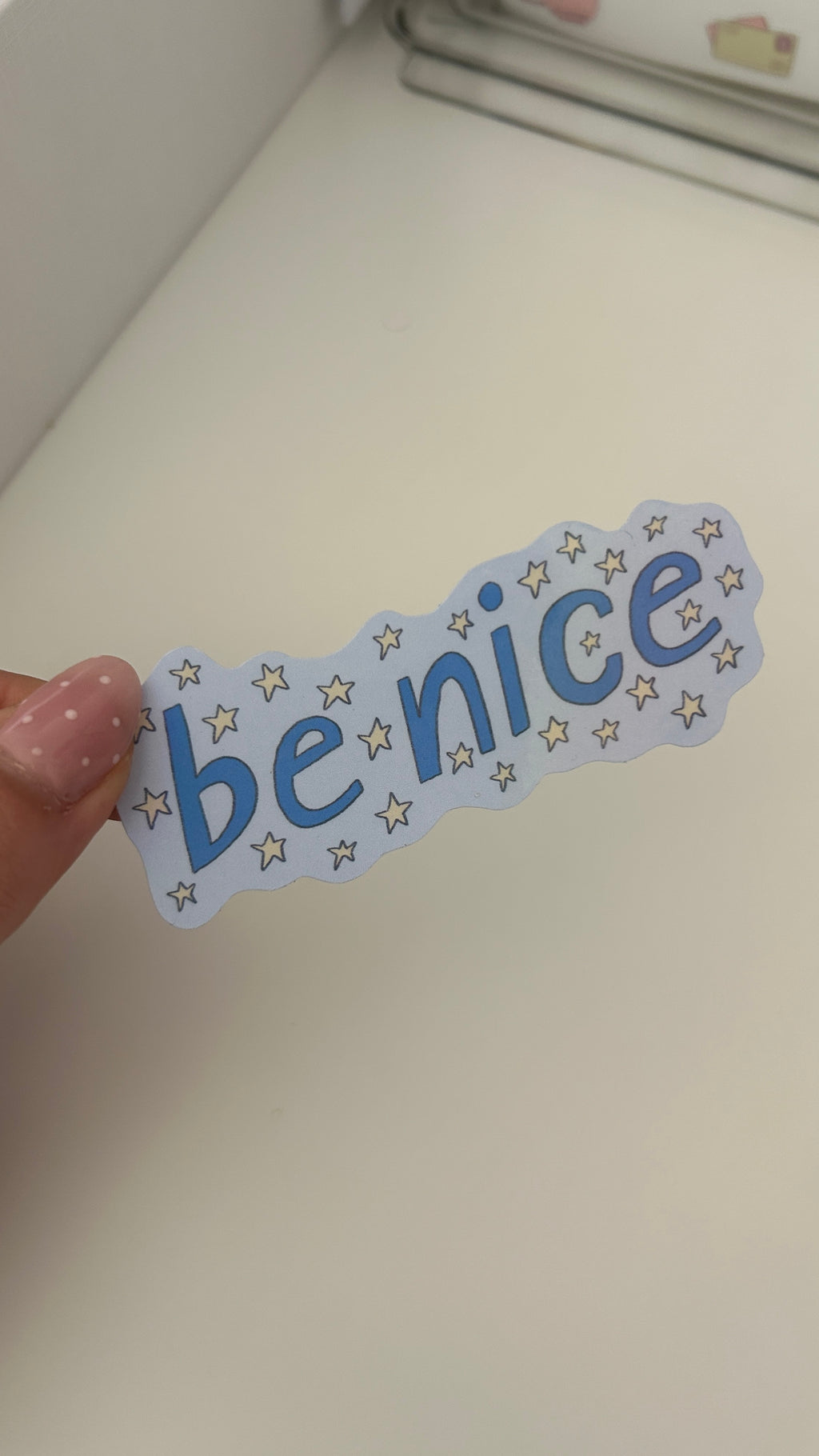Sticker Be Nice ⭐️