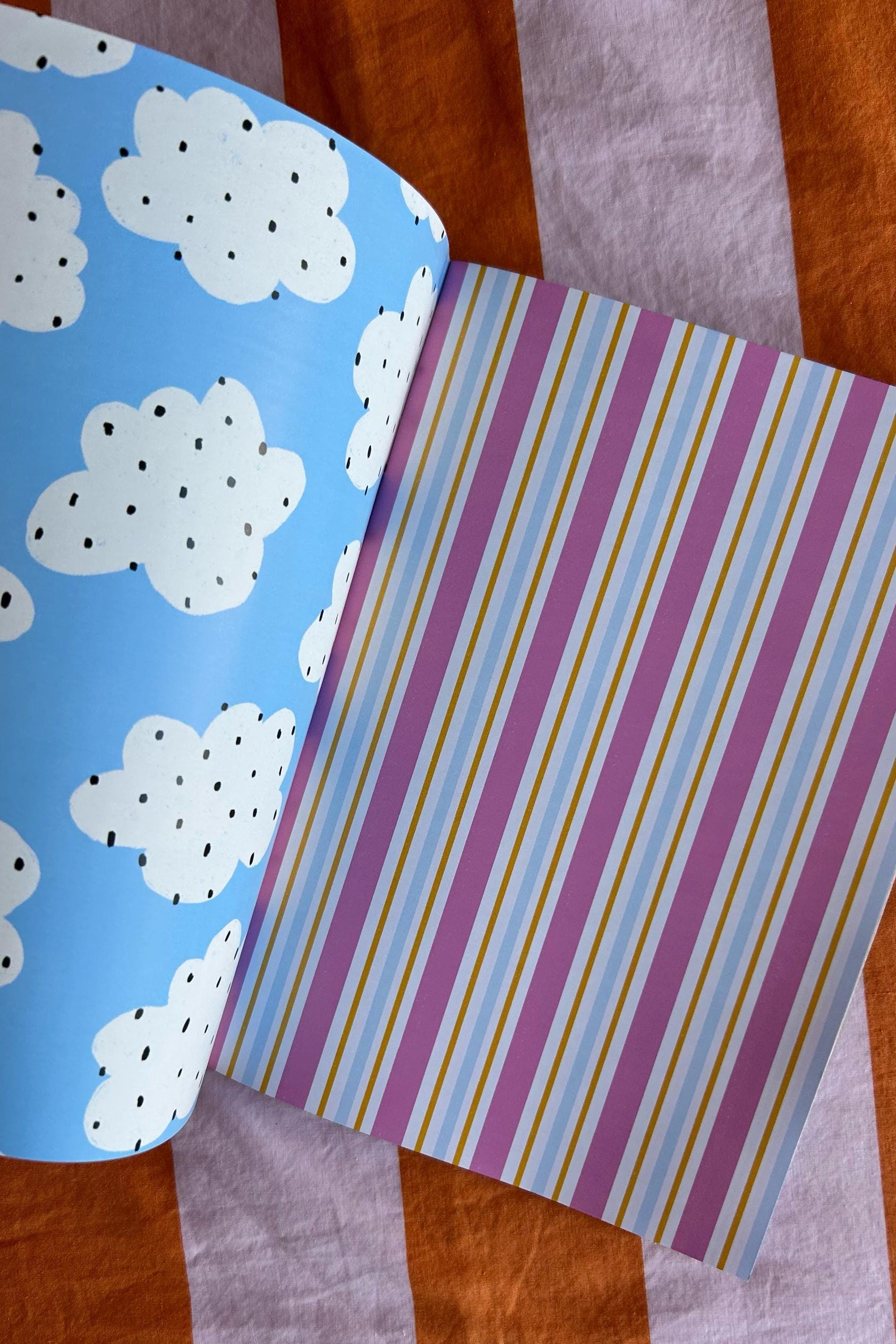 SCRAPBOOK PAPER SPRING edition A5 40 pages - scrapbooking, journaling, junk journal, vibrant aesthetics motifs graphiques